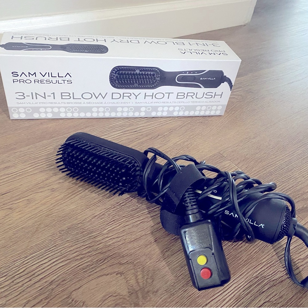 Sam Villa 3 in 1 blow dry hot brush